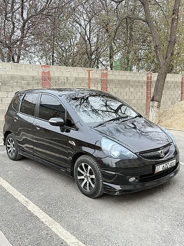 Honda: Honda Fit: 2006 г., 1.3 л, Вариатор, Бензин, Хэтчбэк — 1