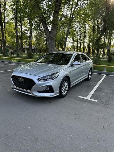 Hyundai Sonata: 2020 г., 2 л, Автомат, Газ, Седан