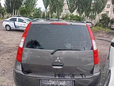 фокси чик: Mitsubishi Colt: 2005 г., 1.3 л, Механика, Бензин, Хэтчбэк — 3