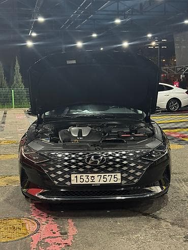 geely galaxy e5: Hyundai Grandeur: 2020 г., 3 л, Автомат, Газ, Седан — 2