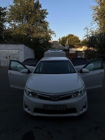 windom 2003: Toyota Camry: 2014 г., 2.5 л, Автомат, Гибрид, Седан — 3