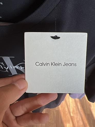 klein: Футболка Calvin Klein Jeans - Линия: Calvin Klein Jeans - Модель: с — 2