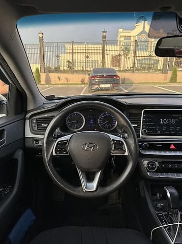 mini coper: Hyundai Sonata: 2019 г., 2 л, Автомат, Газ, Седан — 8