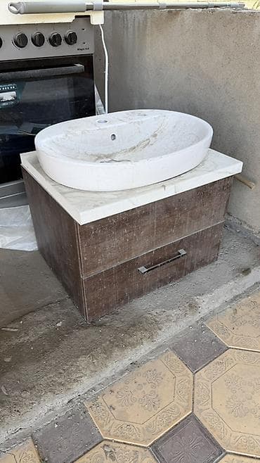 цена раковина с тумбой в ванную: Тумба для ванны, Новый, С раковиной, Дерево, Самовывоз, цвет - Коричневый — 4