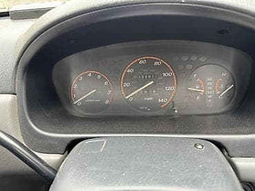 задний плафоны: Honda CR-V: 2001 г., 2 л, Автомат, Бензин, Кроссовер — 4