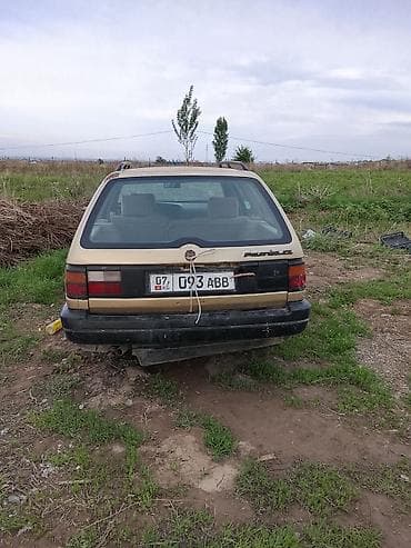 jetta 2: Volkswagen Passat Variant: 1988 г., Универсал — 1