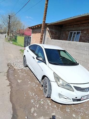 хундай аванте 1: Hyundai Solaris: 2016 г., 1.4 л, Автомат, Бензин, Седан — 4