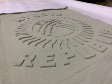 декотировка ткани: Предоставляем услуги по модным технологиям декорирования. Тиснение на — 2