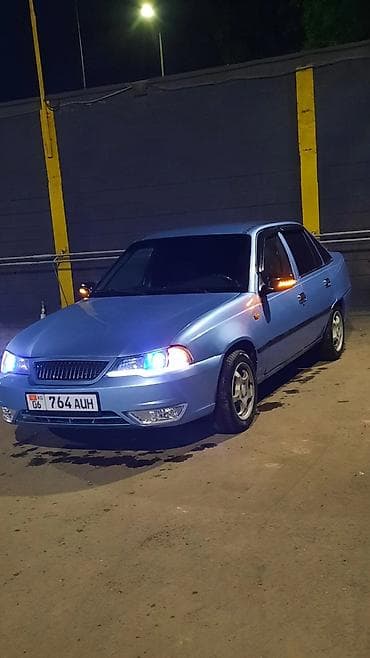 Daewoo Nexia: 2010 г., 1.5 л, Механика, Бензин, Седан