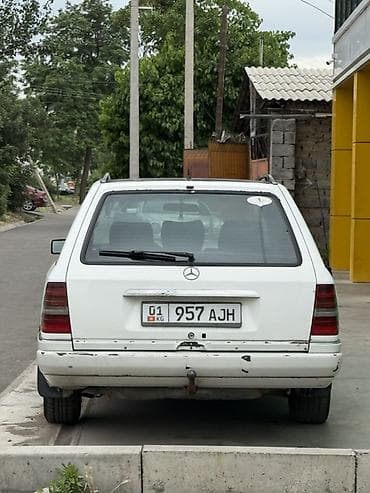 v class: Mercedes-Benz W124: 1995 г., 2.5 л, Механика, Дизель, Универсал — 3