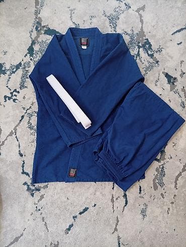 Кимоно для единоборств BOLD USA, цвет синий. Комплектация: - куртка