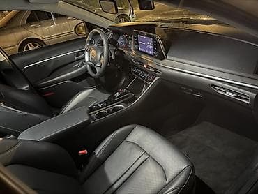 step 2: Hyundai Sonata: 2022 г., 2 л, Автомат, Бензин, Седан — 10