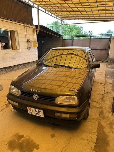Продажа авто: Volkswagen Golf: 1994 г., 1.8 л, Механика, Бензин, Хэтчбэк — 1