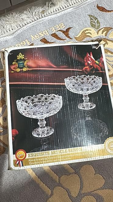 Кухонные принадлежности: Набор белой посуды из керамики/фарфора в классическом минималистичном — 10