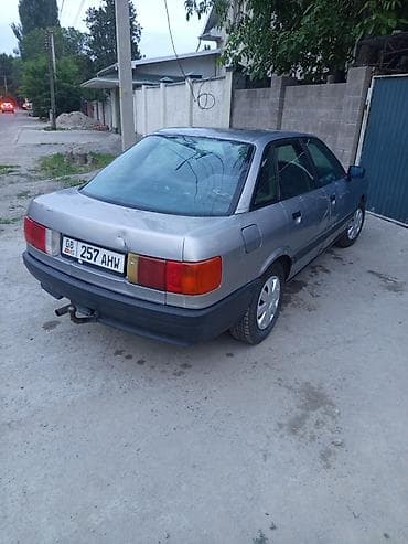 aion v plus: Audi 100: 1987 г., 1.8 л, Механика, Бензин, Седан — 2