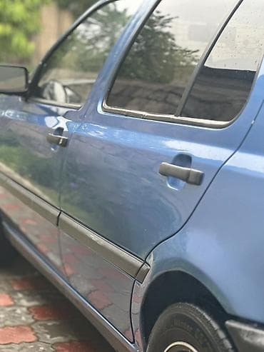 honda e: Volkswagen Vento: 1993 г., 1.8 л, Механика, Седан — 8