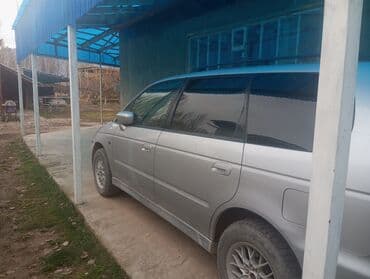 шины на одиссей: Honda Odyssey: 2001 г., 2.3 л, Автоматтык, Бензин, Вэн/Минивэн — 4