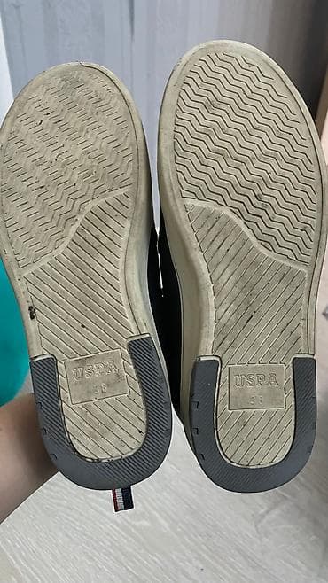 uspa: Продаю кеды USPA оригинал! без царапин и дефектов! единственное нужно — 4