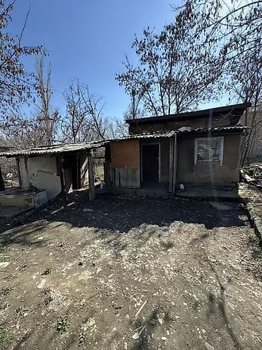 2х: 📍В Сокулуке ( центр ) продаётся дом на участке 9.20 соток. 🏡Дом — 4