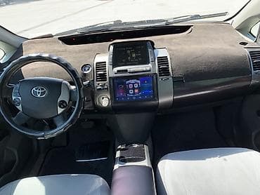 Продажа авто: Toyota Prius: 2005 г., 1.8 л, Вариатор, Гибрид, Хэтчбэк — 7