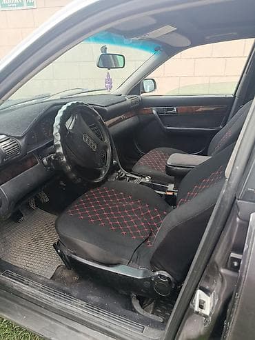 аудио усилитель: Audi 100: 1996 г., Седан — 5