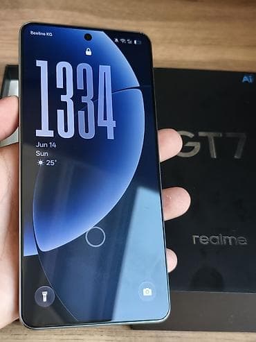 х4 gt: Realme GT 7, цвет - Белый — 2