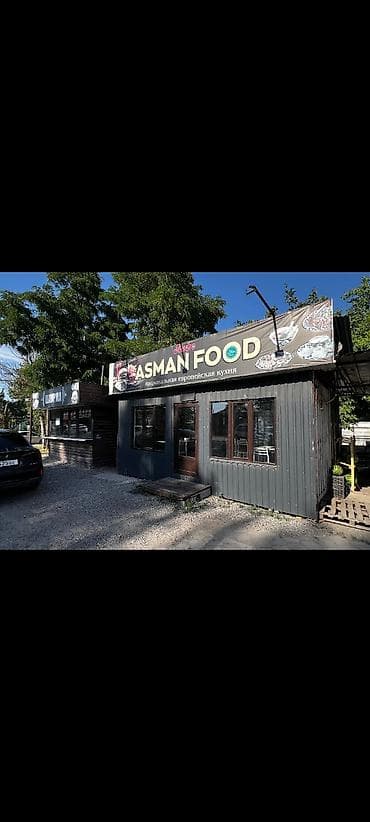 Кафе ASMAN FOOD — зал с посадкой и оборудованием Кафе ASMAN FOOD — — 3