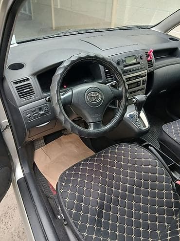 cdi 2 7: Toyota Corolla Verso: 2003 г., Бензин — 9