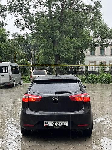 Транспорт: Kia Rio: 2012 г., 1.4 л, Автомат, Бензин, Хэтчбэк — 6
