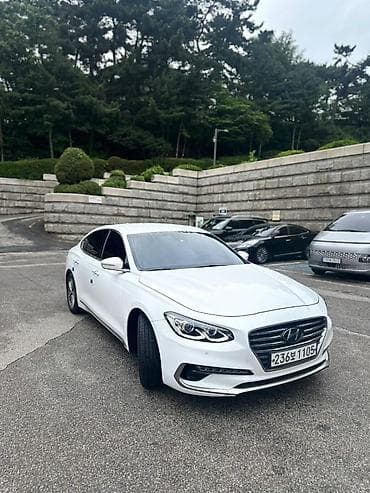 geely galaxy e5: Hyundai Grandeur: 2019 г., 2.4 л, Автомат, Бензин, Седан — 1
