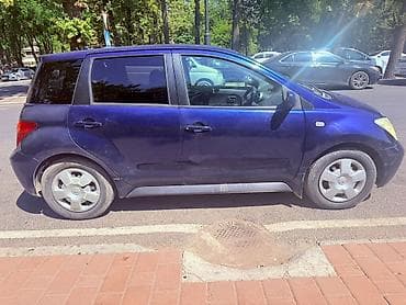 кузов ист: Toyota Ist: 2003 г., 1.3 л, Автомат, Бензин, Хэтчбэк — 8