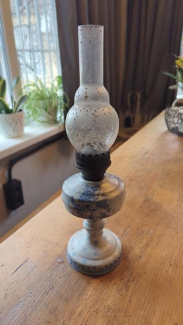 светильники цветы: Керосиновая лампа с декоративной росписью - Материал: стеклянная — 1