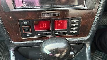 капот вито: Audi A4: 1997 г., 1.8 л, Автомат, Бензин, Седан — 6