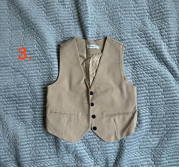 second hand: 1. Джинсы по 500с. 2. Рубашка и брюки по 700с. 3. Бежевый костюм — 10
