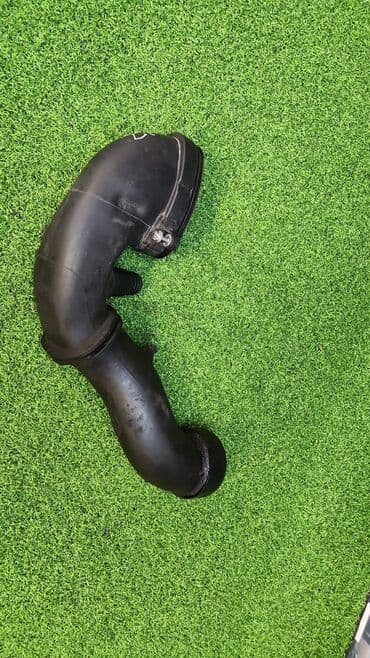 блок предохранителей: Трубопровод чистого воздуха Е90 е70 е60 е65 13 71 7 —-794 172 Год — 3