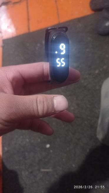 garmin часы бишкек: Фитнес-браслет с OLED-экраном - Компактный капсульный модуль в черном — 1