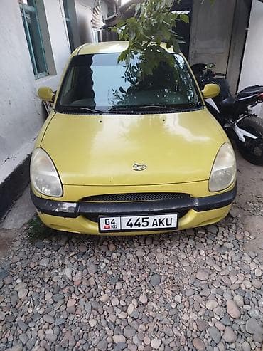 дайхатсу шараде: Daihatsu Sirion: 1999 г., 1 л, Механика, Бензин, Хэтчбэк — 1