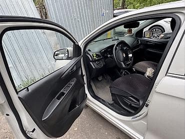 great wall pegasus: Chevrolet Spark: 2017 г., 1 л, Вариатор, Бензин, Хэтчбэк — 8