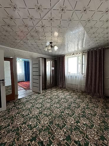 Дома: 📍 В Сокулуке продаётся дом на участке 7 соток. 🏡Площадь дома — 8