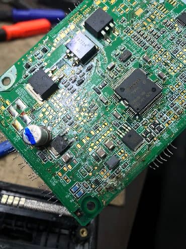 автоэлектрик ремонт авто с выездом бишкек: Промывка, чистка систем автомобиля, Профилактика систем автомобиля, Регулировка, адаптация систем автомобиля, без выезда — 5