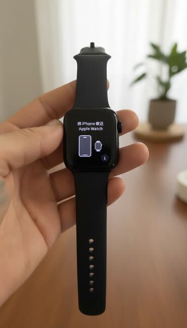чехол для планшета самсунг таб а: Apple Watch с черным спортивным ремешком - Корпус прямоугольной формы — 1