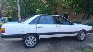 кассеты аудио: Audi 100: 1984 г., 1.8 л, Седан — 5
