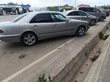 Транспорт: Mercedes-Benz E-Class: 2001 г., 3.2 л, Автомат, Бензин, Седан — 1
