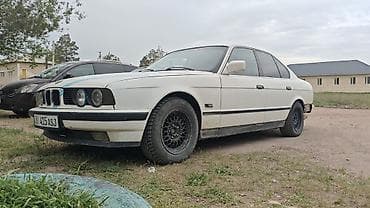 кио к5: BMW 5 series: 1989 г., 2.5 л, Механика, Бензин, Седан — 3