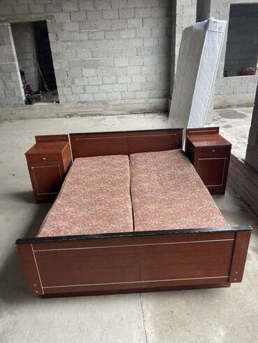 детские кроватки бу: Спальный гарнитур, Двуспальная кровать, МДФ, цвет - Коричневый — 3