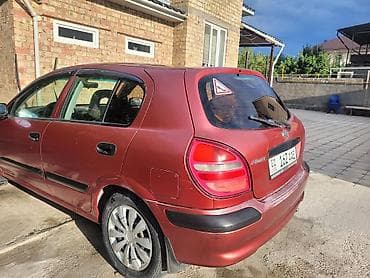 Nissan Almera: 2000 г., 1.8 л, Автомат, Бензин, Хэтчбэк — 5