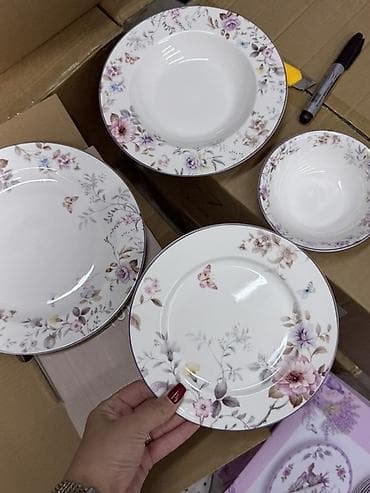 dish sets: Столовый набор из фарфора с цветочным узором - Комплектация на 8 — 2