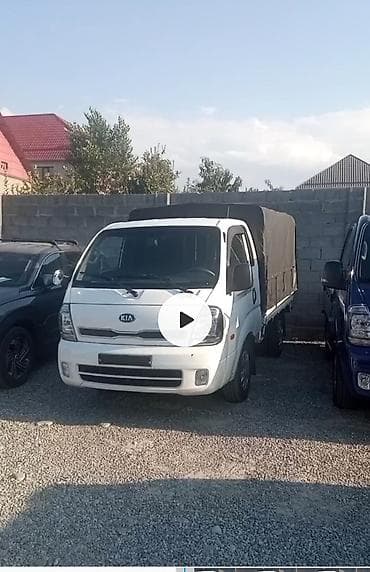 bongo: Легкий грузовик, Kia, Стандарт, 3 т, Б/у — 1