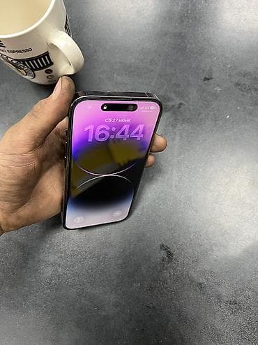 ayfon 14: IPhone 14 Pro, Б/у, 256 ГБ, Deep Purple, Чехол, 89 % — 5