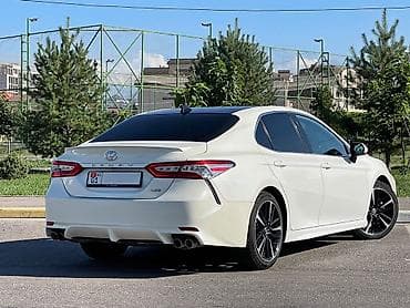 сиденьие: Toyota Camry: 2021 г., 2.5 л, Автомат, Бензин, Седан — 6